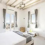 Ocean View Villa *